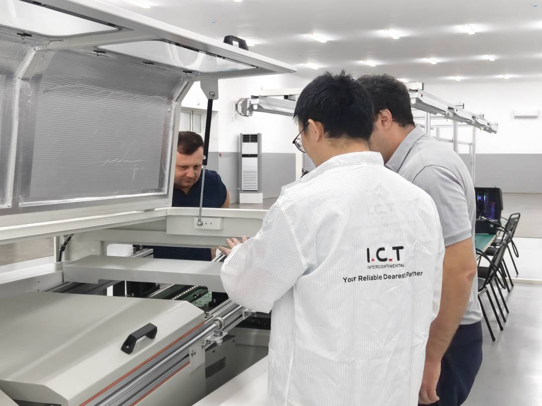 I.C.T 엔지니어링 팀은 글로벌 고객에게 완전한 기술 지원을 제공합니다.jpg